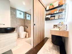1 Canberra (D27), Condominium #551849651